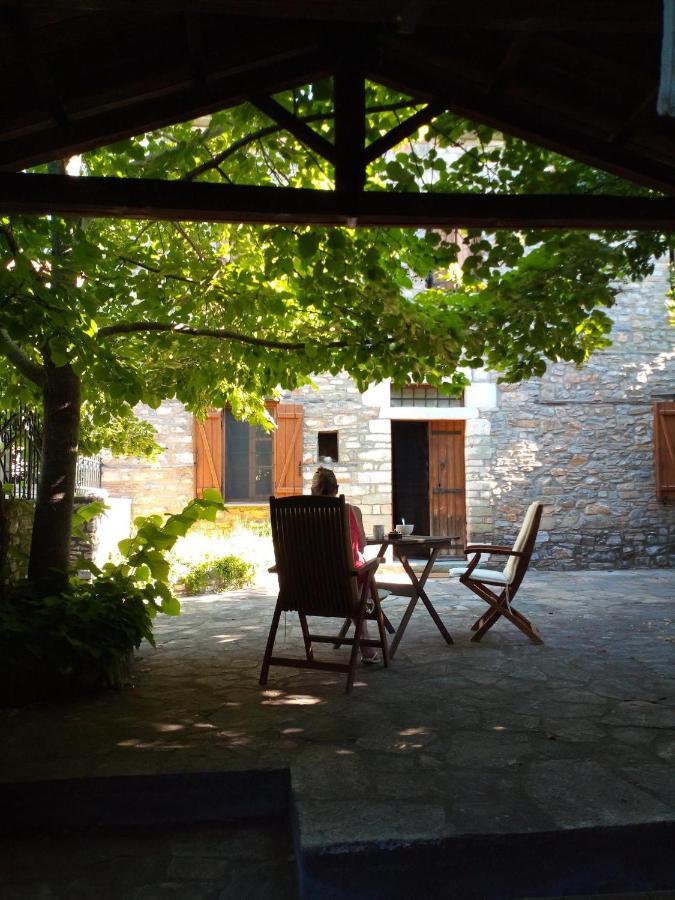 Vila Aronia Stone House Lafkos Exteriér fotografie